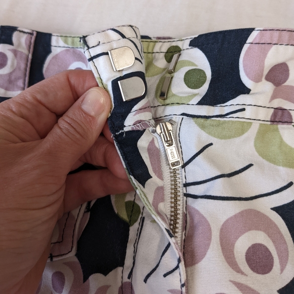 Ann Taylor Loft Mini Pencil Skirt Floral Print Pockets Size 6 - Picture 3 of 6